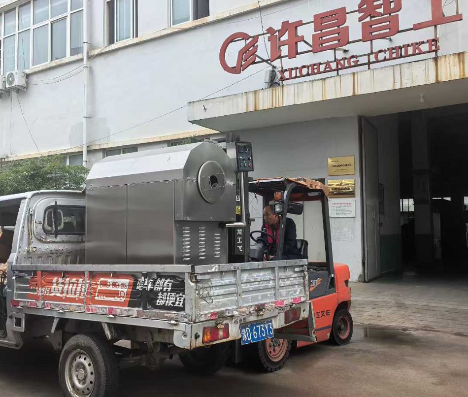 炒货旺季已到许昌智工多种型号电磁炒货机发货不断
